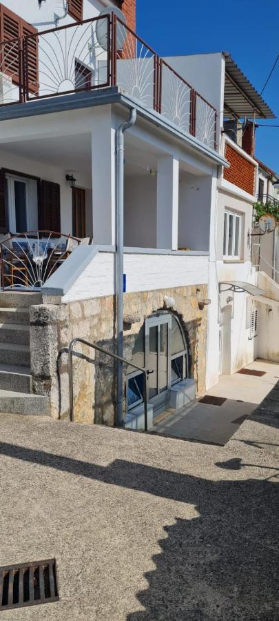 Apartman Lucija Пунат Экстерьер фото