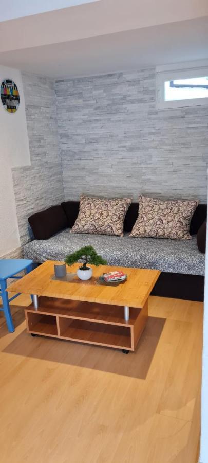 Apartman Lucija Пунат Экстерьер фото