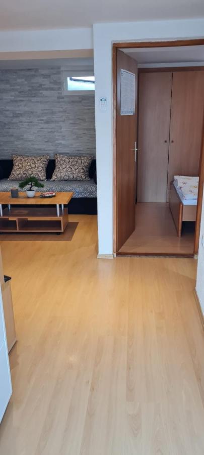 Apartman Lucija Пунат Экстерьер фото